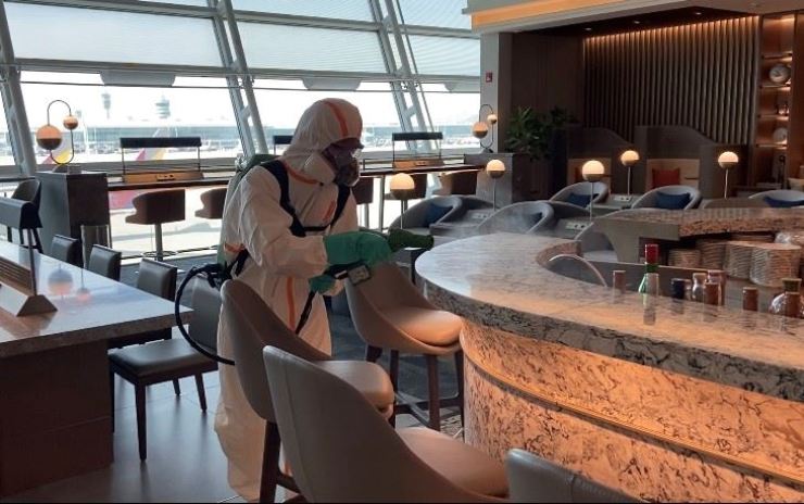 Read more about the article Singapore Airlines Introduces a New Type of Antimicrobial Coating Service to the SilverKris Lounge